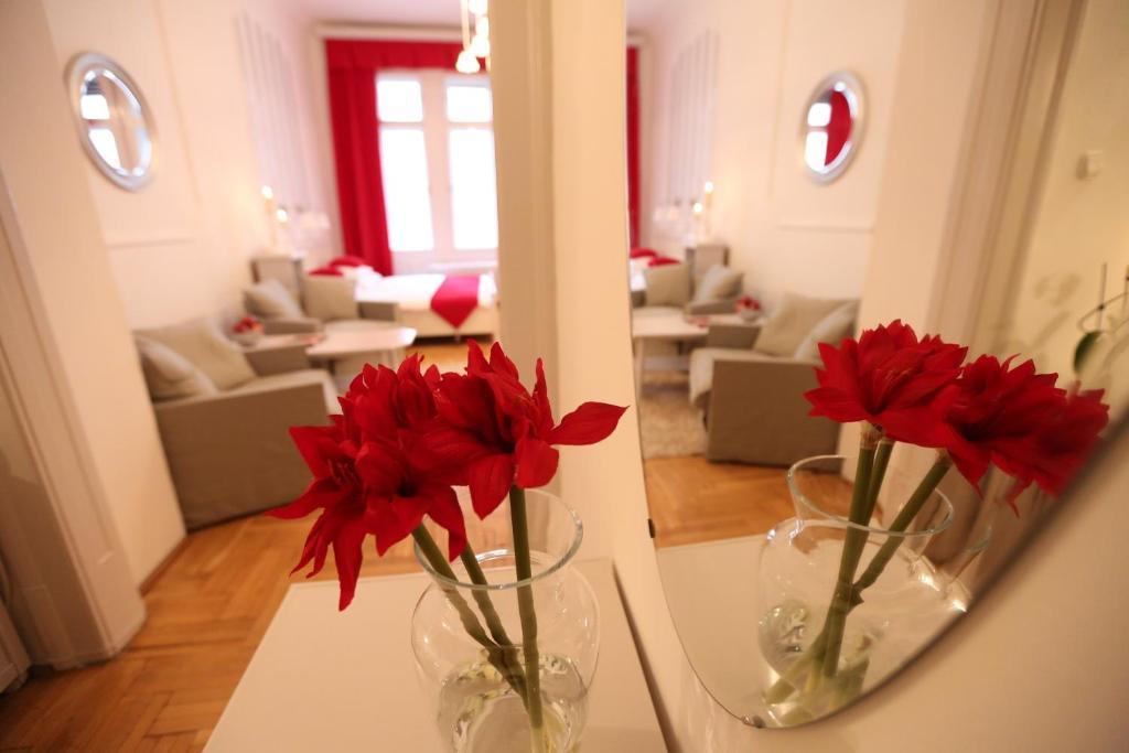 D.Five Classic Luxury Apartment Budapest Bilik gambar