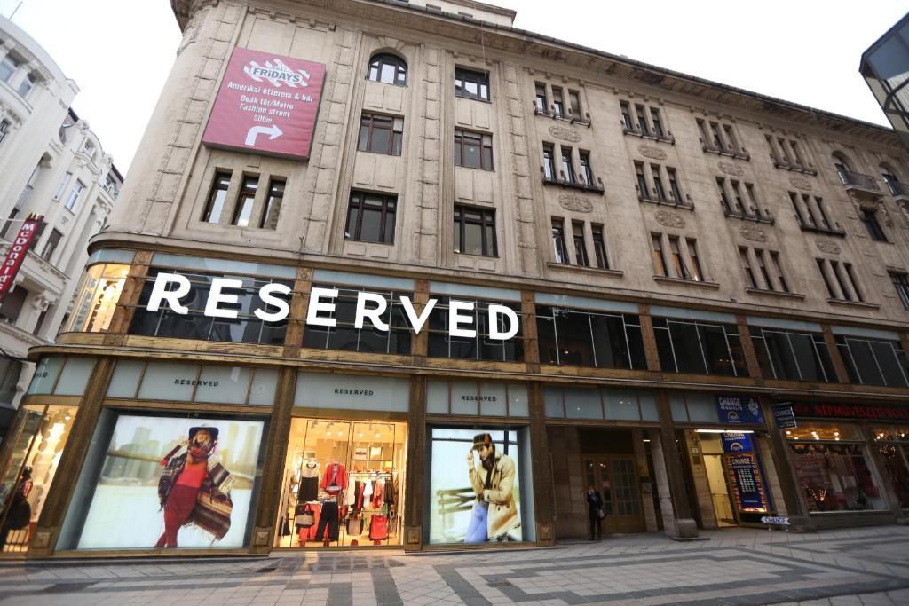 D.Five Classic Luxury Apartment Budapest Bilik gambar
